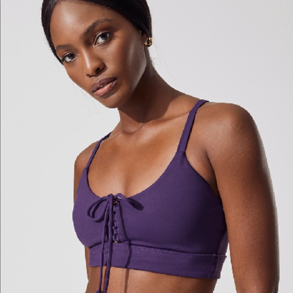 🌷CARBON38 years of ours sport bra🌷